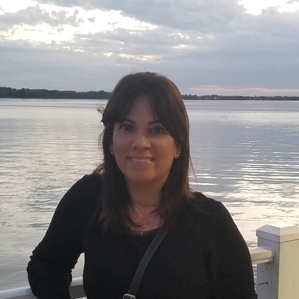 Meet your Posher, Angie